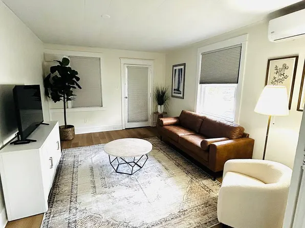 525 N Broad St, Lansdale, PA 19446