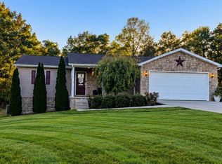 97 Hickory Ridge Dr, Corbin, KY 40701