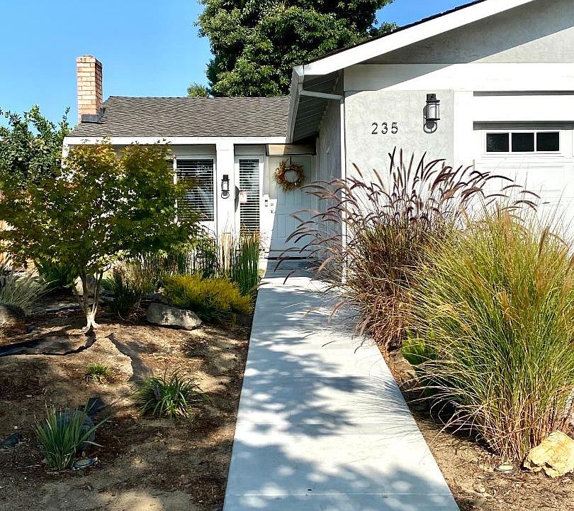 1st image of 235 Vineyard Dr