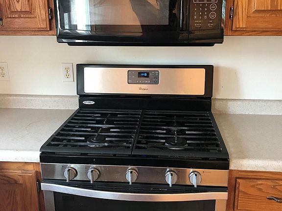 3rd image of 517 Tower Pond Ct