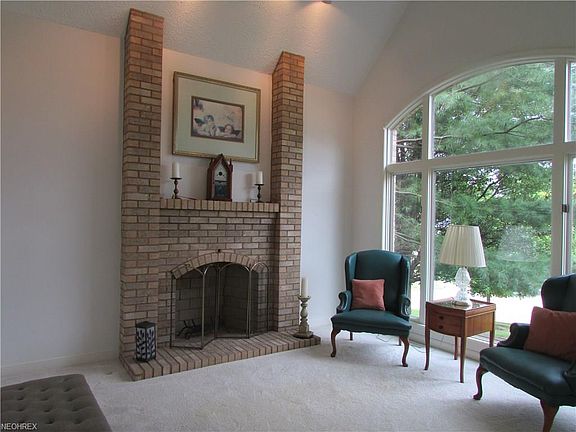 3rd image of 7595 Harley Hills Dr