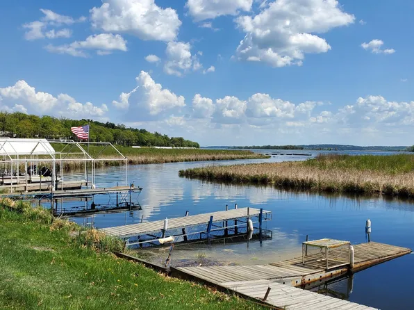 Praise Ln NW, Walker, MN 56484