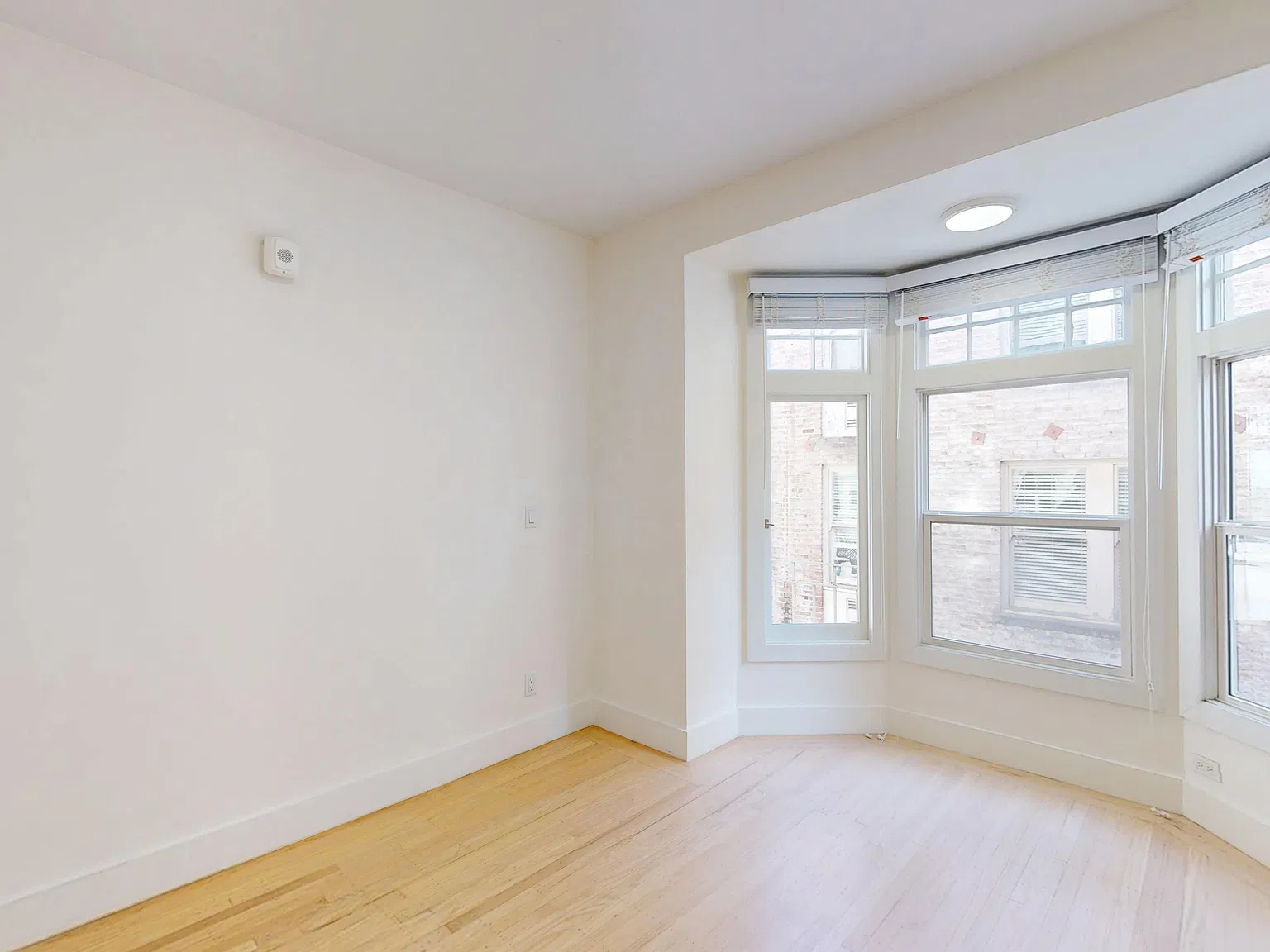 863 Sutter St — Photo 2