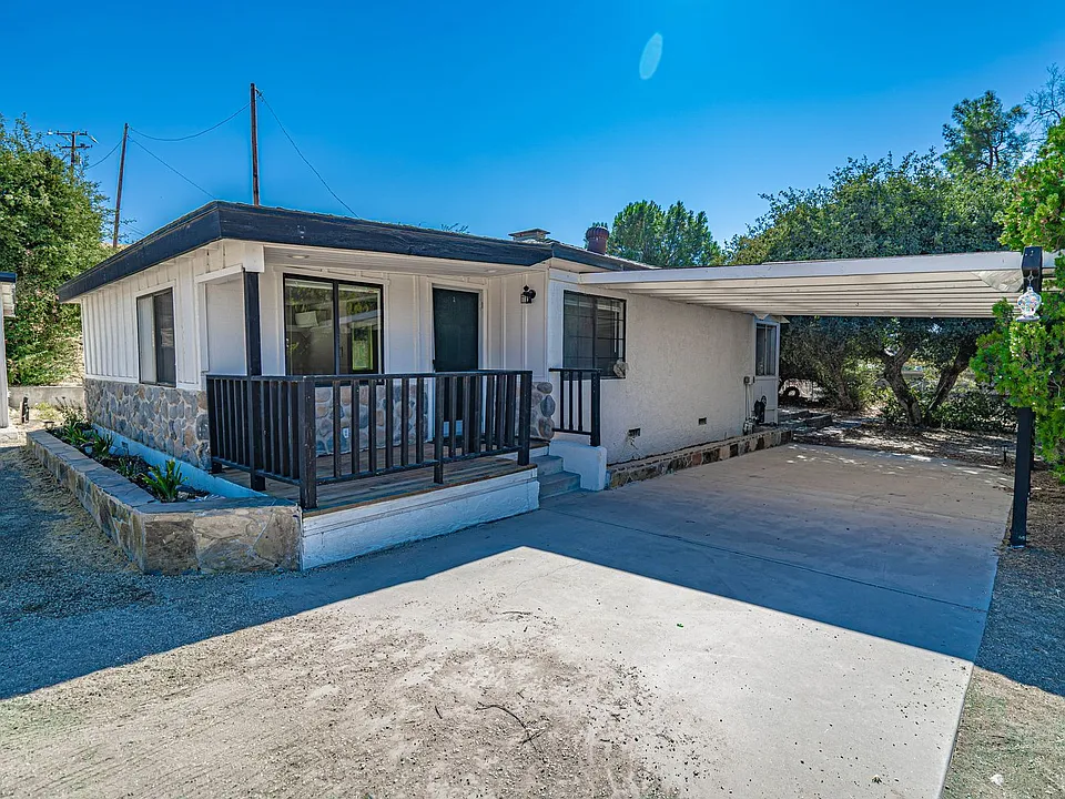 30645 1/2 Hume Canyon Rd