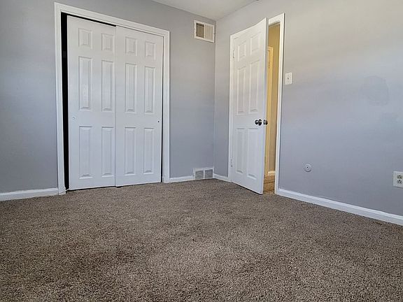 5th image of 1037 Beech Ave Floor 1