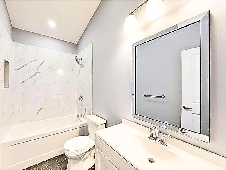 77 Godfrey Dr — Photo 20