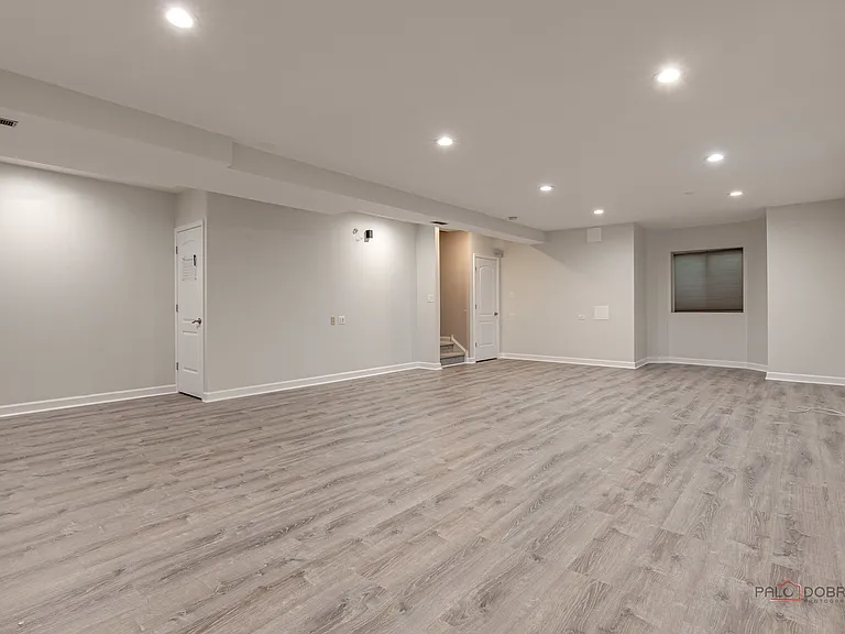 2460 Violet St #2460 — Photo 24