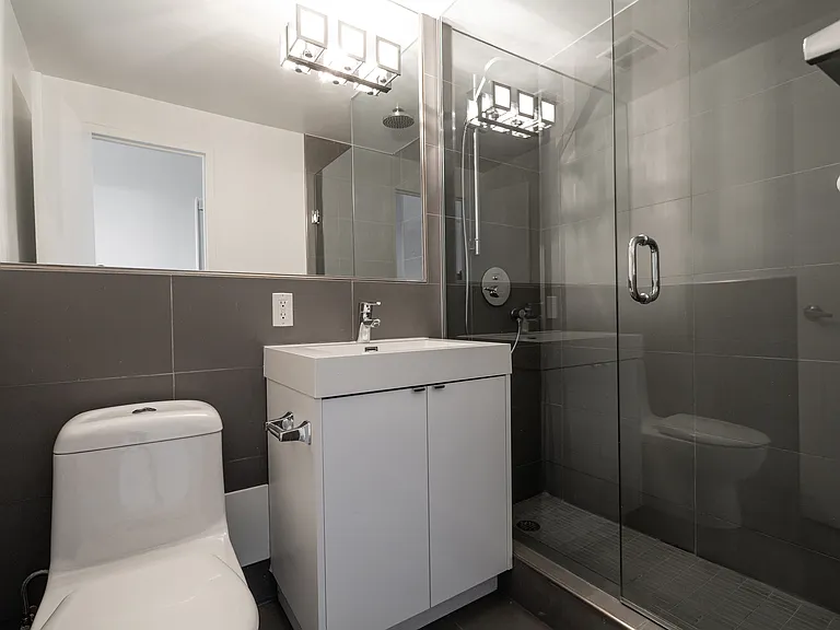 265 Russell Hill Rd — Photo 14