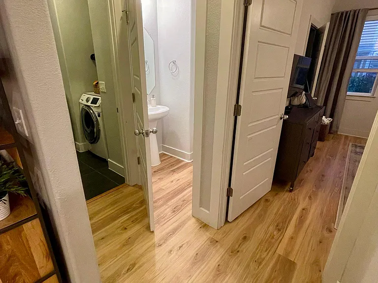 1502 Homespun Rd — Photo 6