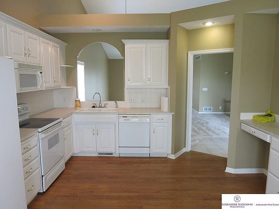 From Kitchen Dining are out to Living Room, with OPEN view.