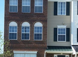 2004 Berkeley Dr #M33, Pennsburg, PA 18073