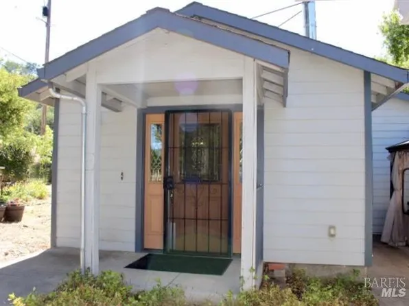 5925 Highway 20, Ukiah, CA 95482