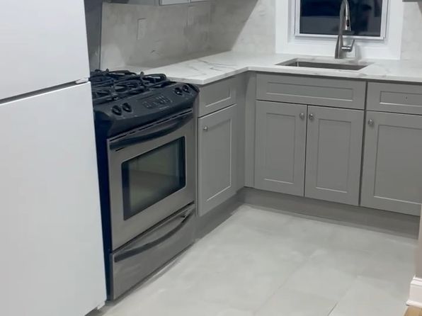 7838 80th St Floor 2