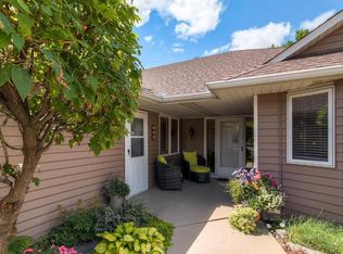 1100 Serene Ct, Shoreview, MN 55126