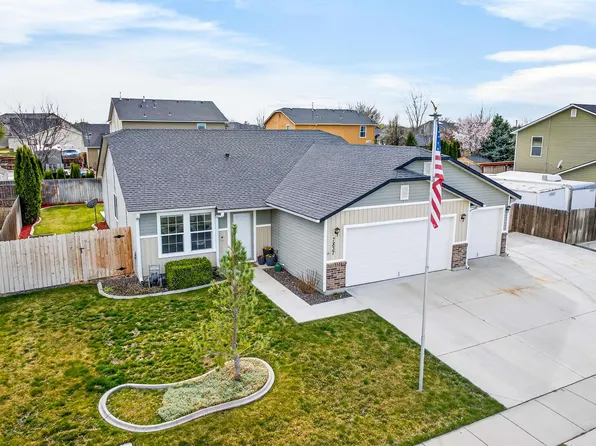 7837 E Bratton Dr, Nampa, ID 83687