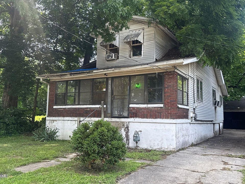 1st image of 3925 Miami Ave