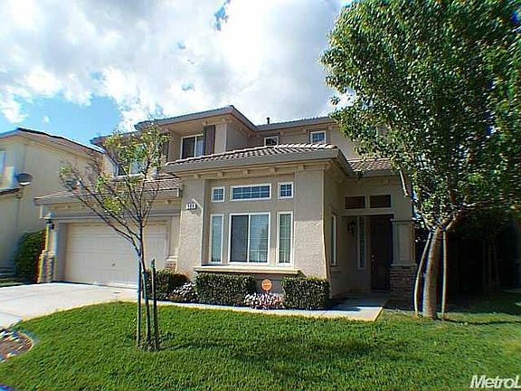 2nd image of 111 Cognac Cir