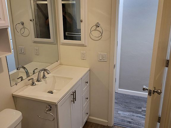 5th image of 3820 3rd Ave APT 3