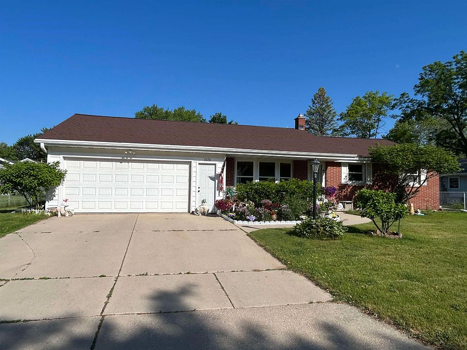 1st image of 2276 Shady Ln