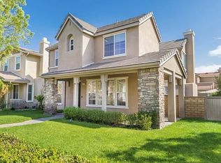 27642 Sunny Creek Dr, Valencia, CA 91354