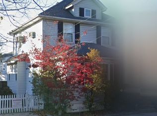 2160 Newbridge Rd, Bellmore, NY 11710