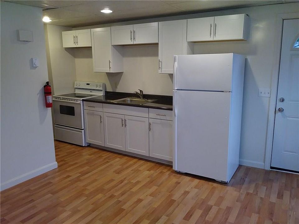 1st image of 53 Saint Germaine Ct