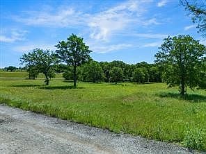 2nd image of 11 Gardner Way