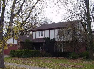 1116 Valencia Dr, Shorewood, IL 60404