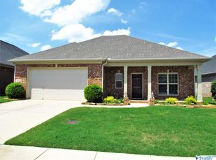 306 Beaver Ridge Trl SW, Huntsville, AL 35824