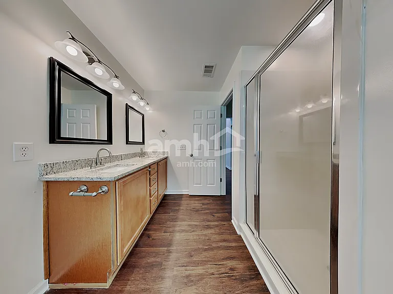 362 Stonebridge Cir — Photo 13