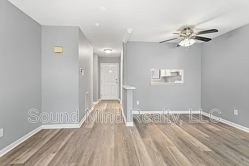 4249 Lake Ridge Dr #5B Photo 1