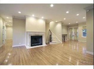 1112 Buena Rd, Lake Forest, IL 60045