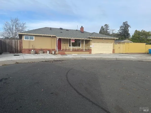 124 E HALABUK Court, Vallejo, CA 94591