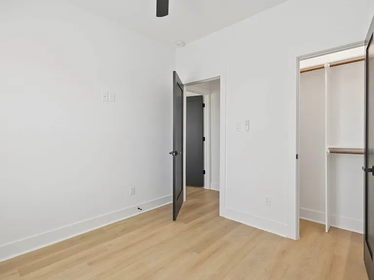 4117 Shelby Cir #B — Photo 9