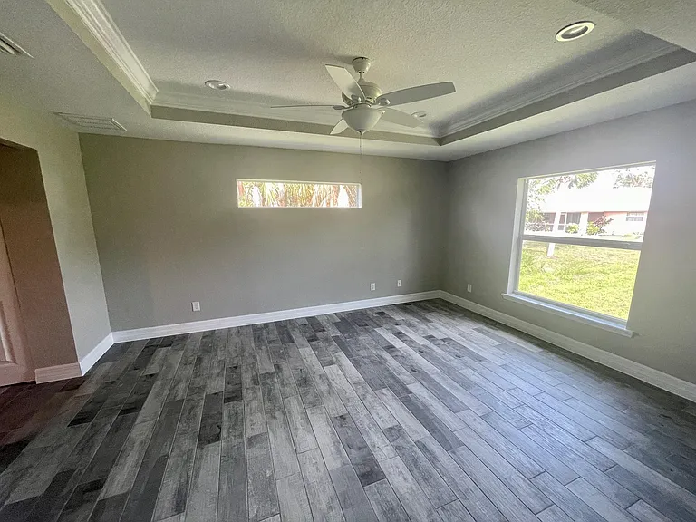 315 Sweetwater Dr — Photo 5
