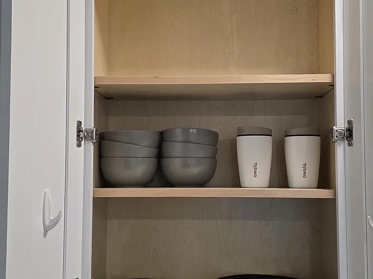 Plates/Bowls