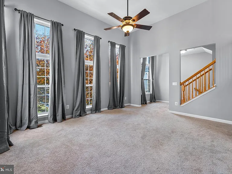 12420 Rollys Ridge Ave — Photo 32