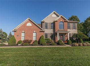 33088 Canterbury Rd, Avon Lake, OH 44012