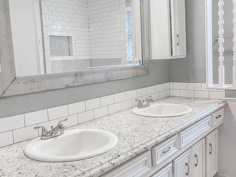 2609 74th Pl — Photo 14