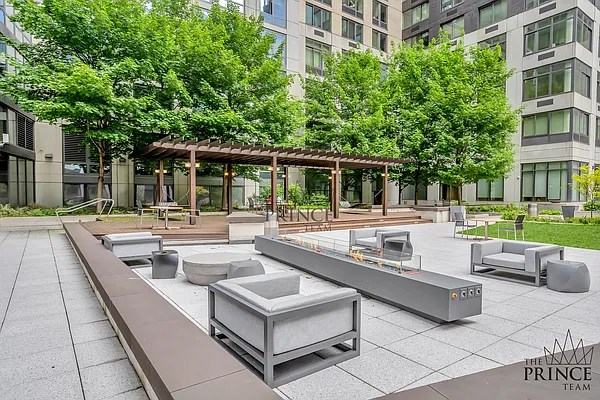 Sold by Compass | media 40