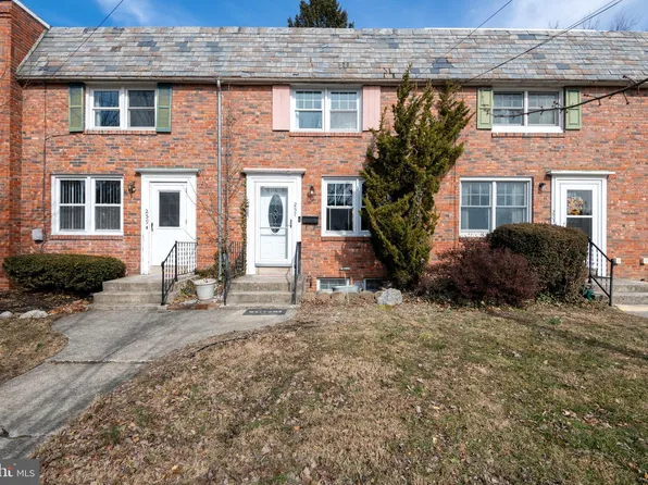 257 W Baltimore St, Carlisle, PA 17013