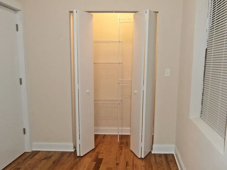 2540 W Augusta Blvd #1F — Photo 4