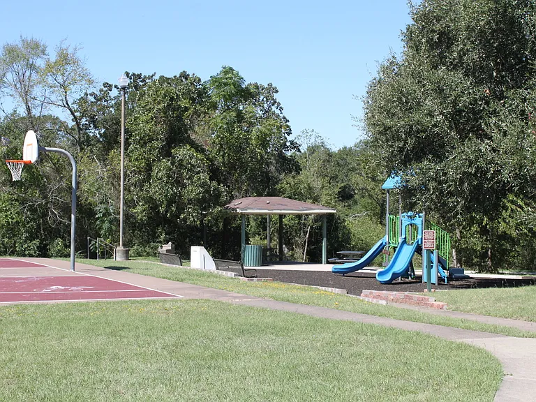 2403 Bosque Dr #B — Photo 11