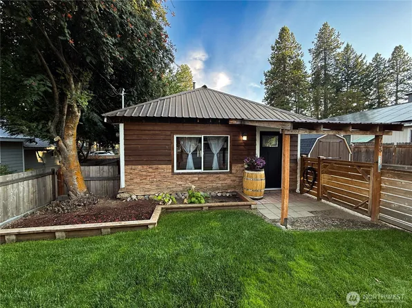 705 W 2nd Street, Cle Elum, WA 98922