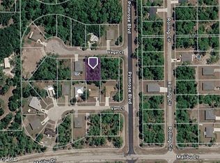8005 Vega Ct, Labelle, FL 33935