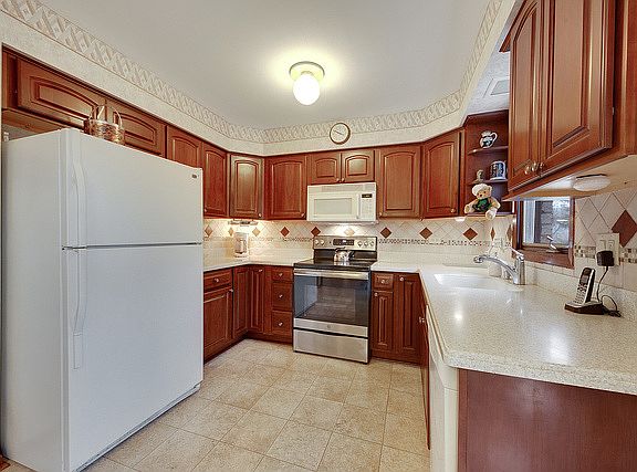 2nd image of 8329 Wheeler Dr