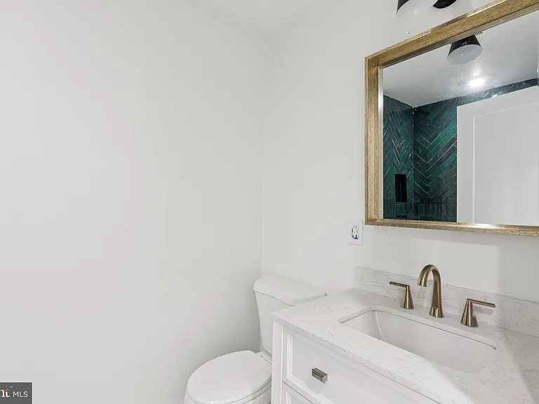 1602 Ridge #1 — Photo 10