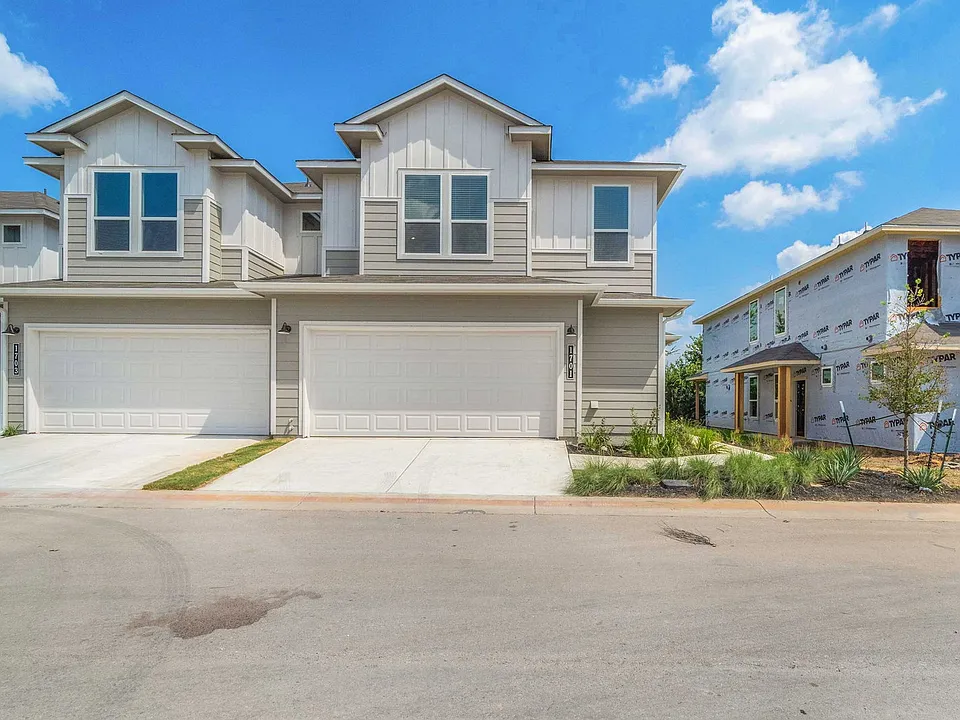 1701 Roseburg Dr