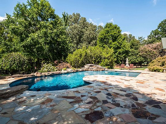 30th image of this home