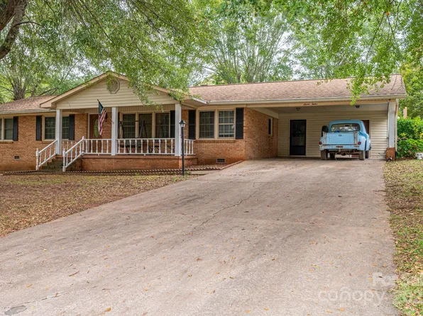 712 Maynard St, Shelby, NC 28152